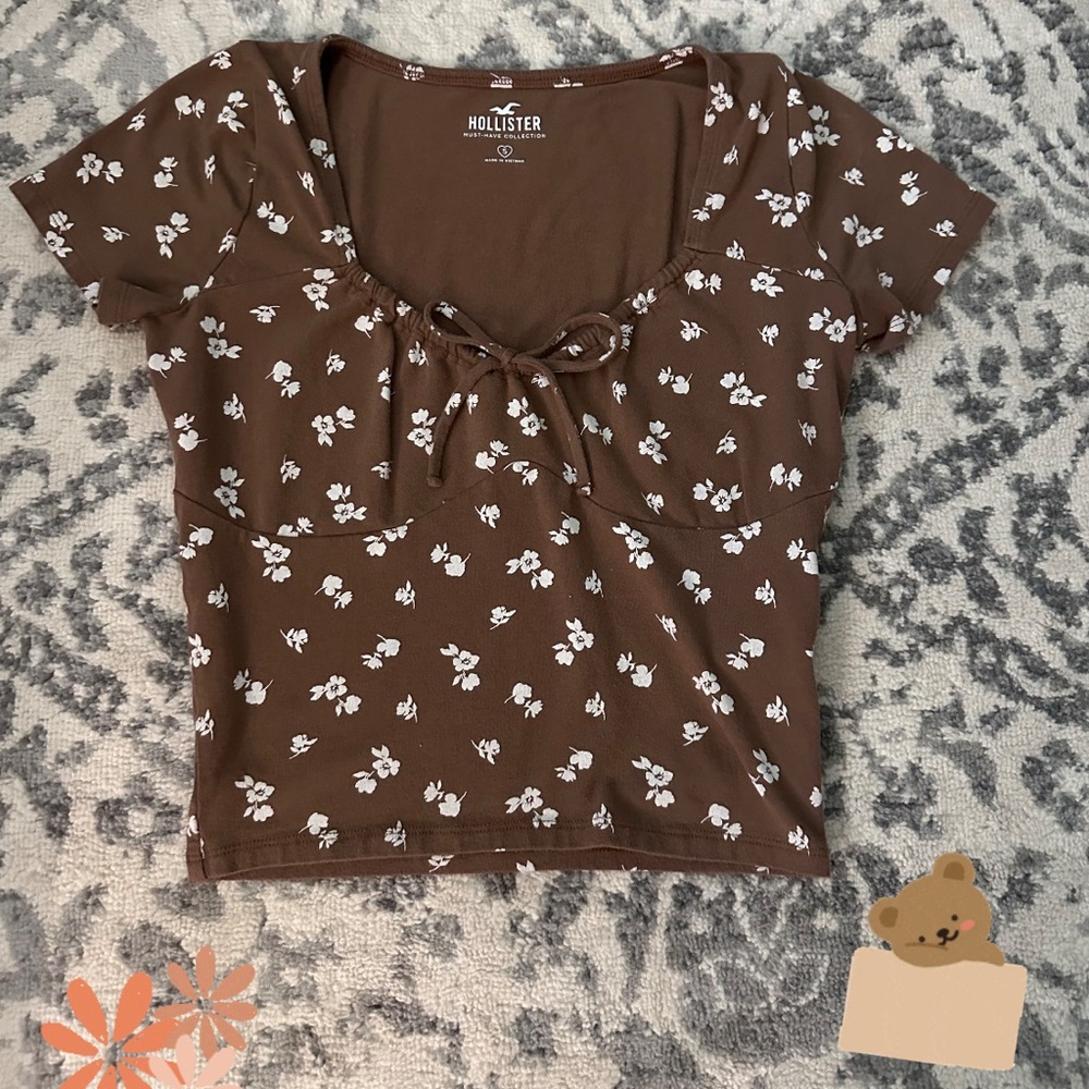 Hollister Floral Baby Tee